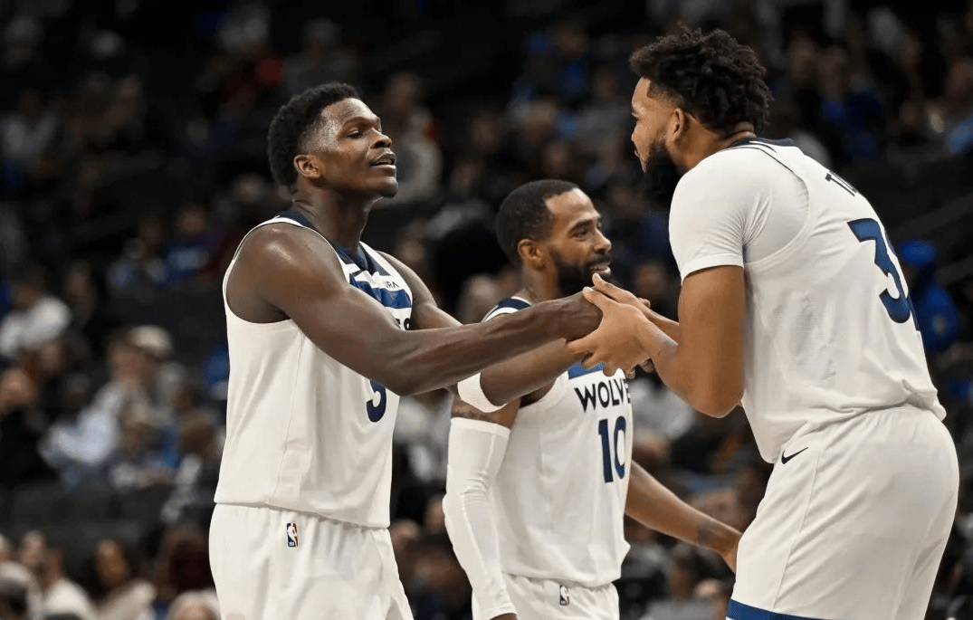 转折点!明尼苏达森林狼更衣室发声,国王杯关键时刻攻防权衡,底气十足,数据趋势出现新变化 转折点!明尼苏达森林狼更衣室发声,国王杯关键时刻攻防权衡,底气十足,数据趋势出现新变化